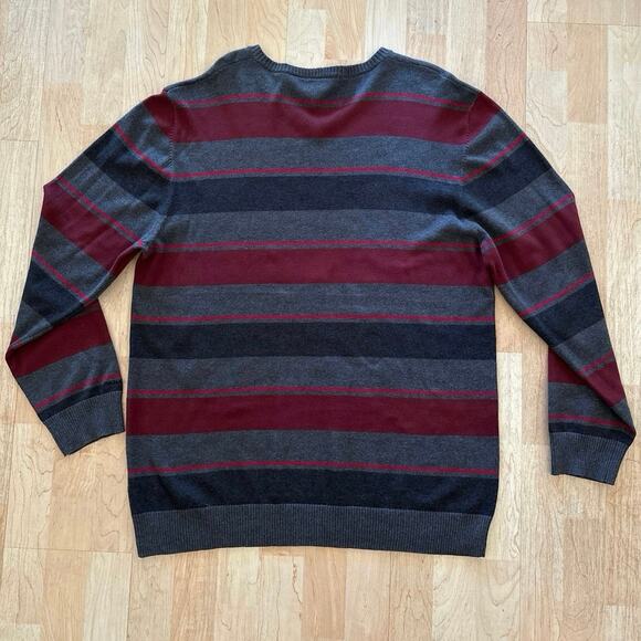 DKNY Maroon And Gray Striped Men’s Sweater Size XXL - Picture 2 of 3